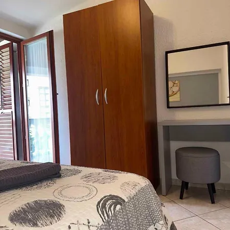 Apartment In - Istrien 12224